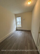 28 Garnet St in Fitchburg, MA - Building Photo - Building Photo