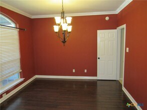 5812 Montrose Dr in Killeen, TX - Building Photo - Building Photo