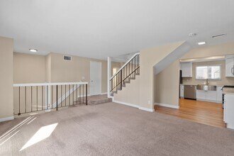 989 W Imperial Hwy in La Habra, CA - Building Photo - Building Photo