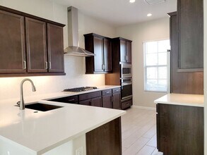 6519 E Bluefield Ave in Phoenix, AZ - Building Photo - Building Photo