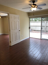 2241 W Pensacola St, Unit 65 in Tallahassee, FL - Building Photo - Building Photo