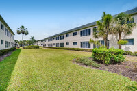 Spectra at Plantation in Plantation, FL - Foto de edificio - Building Photo