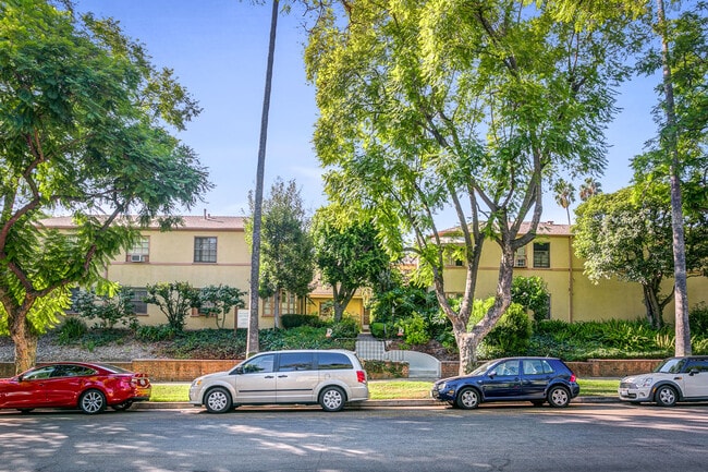 property at 1523 Laurel St