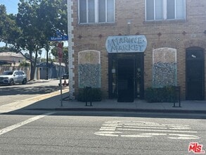 701 Navy St in Santa Monica, CA - Building Photo - Building Photo