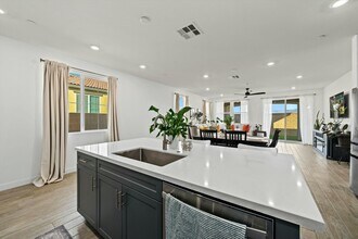 73584 Cierra St in Palm Desert, CA - Building Photo - Building Photo