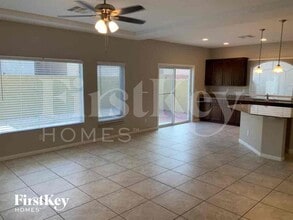 7248 Sierra Moon Ct in Las Vegas, NV - Foto de edificio - Building Photo