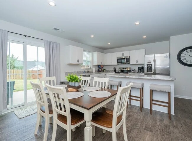 408 Maplestead Farms Ct