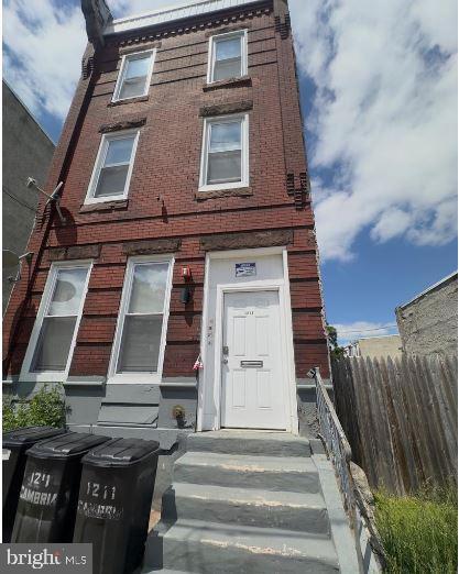 property at 1211 W Cambria St