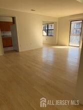 1508 Raspberry Ct in Edison, NJ - Building Photo - Building Photo