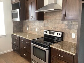 11321 NW 102nd St in Yukon, OK - Building Photo - Building Photo