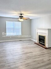 1104 Oak Creek Trail in Birmingham, AL - Building Photo - Building Photo