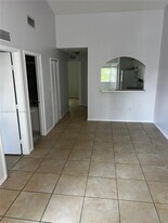 1271 SE 29th St in Homestead, FL - Building Photo