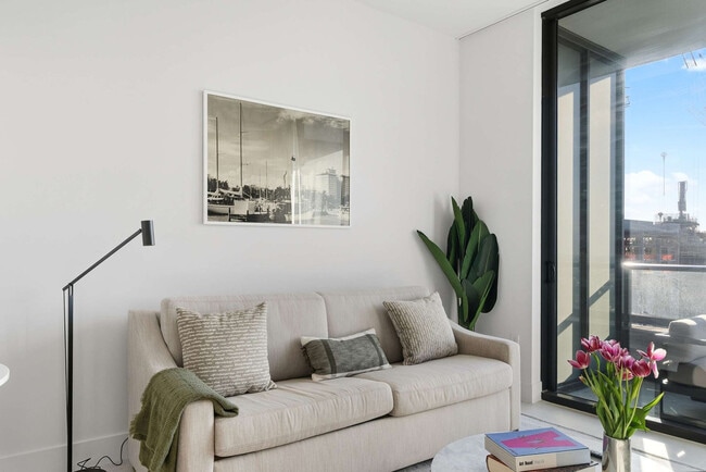 159 NE 6th St, Unit FL48-ID1332433P in Miami, FL - Building Photo - Building Photo