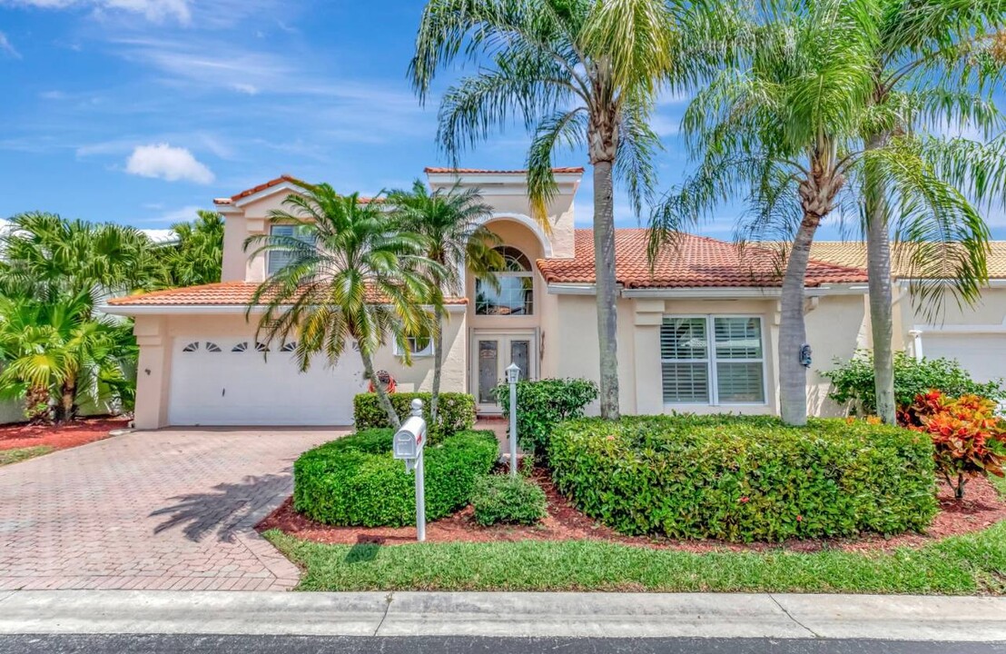 17274 Ventana Dr in Boca Raton, FL - Building Photo