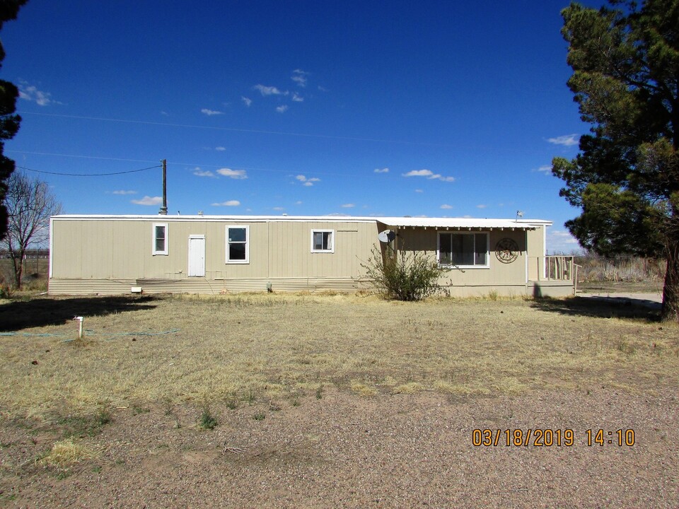 5185 Columbus Rd in Deming, NM - Building Photo