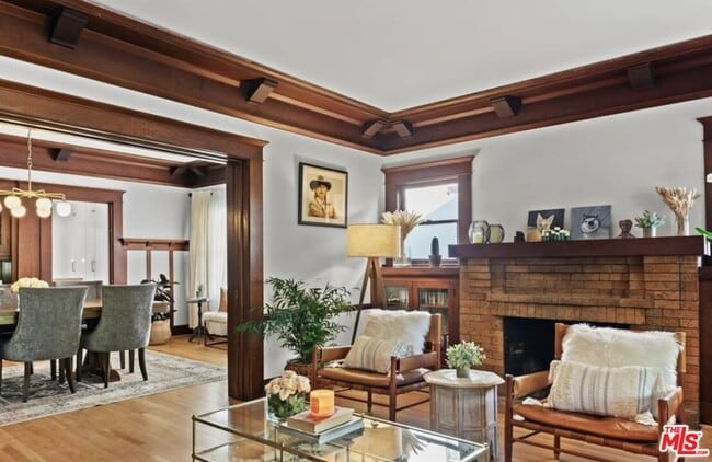 1421 Edgecliffe Dr in Los Angeles, CA - Building Photo - Building Photo