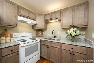 The Crossings in Connersville, IN - Building Photo - Building Photo