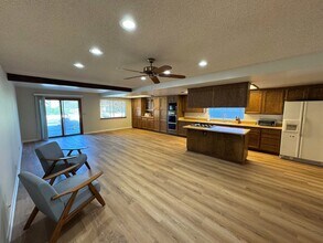 7217 Chamois St in Ventura, CA - Building Photo - Building Photo