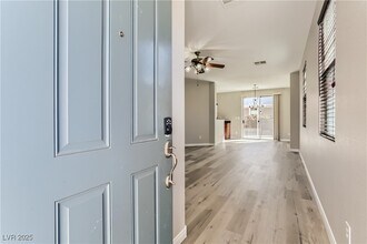 6171 Sierra Blue Ct in Las Vegas, NV - Building Photo - Building Photo