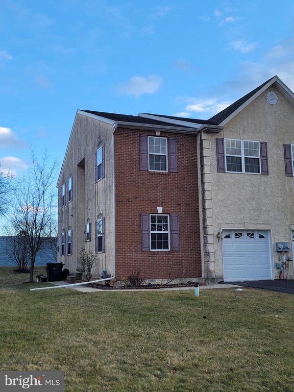 510 Clearview Dr in Souderton, PA - Building Photo - Building Photo