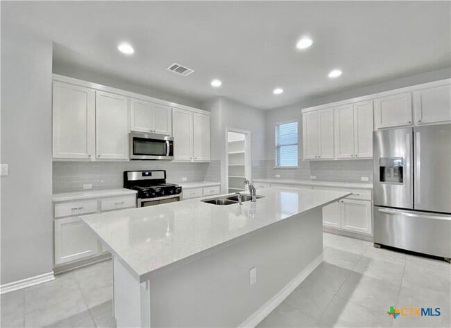 816 Alta Wy in Leander, TX - Building Photo - Building Photo