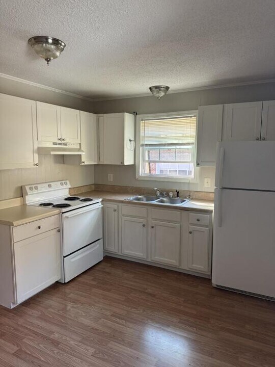 2030 Ridgeview Dr NW in Cleveland, TN - Building Photo