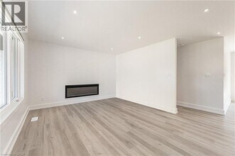 664 Hiawatha Blvd in Hamilton, ON - Building Photo - Building Photo