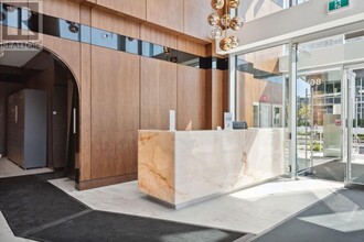 8611-8611 Hazelbridge Wy in Richmond, BC - Building Photo - Building Photo