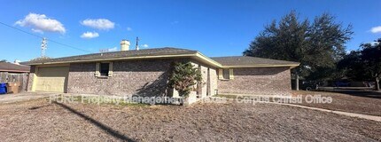 11942 Mesa Dr in Corpus Christi, TX - Building Photo - Building Photo