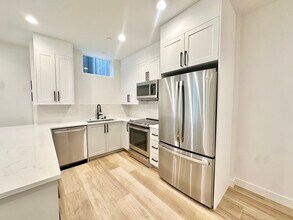 1725 17th Ave in Seattle, WA - Foto de edificio - Building Photo