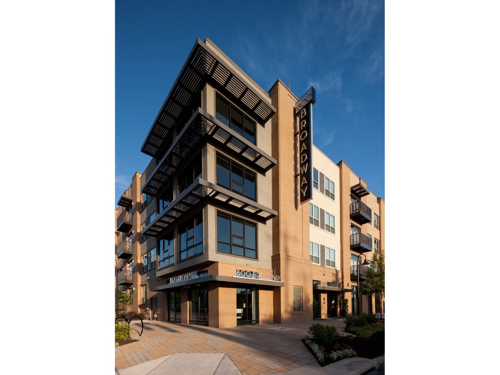 1800 Broadway Apartments in San Antonio, TX