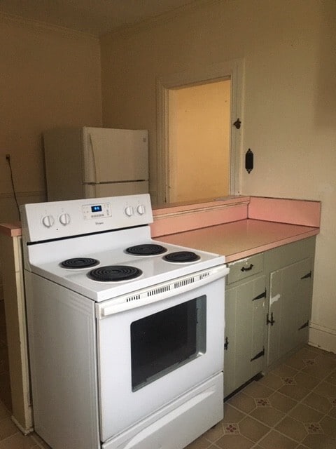 983 E Philadelphia St in York, PA - Building Photo - Building Photo