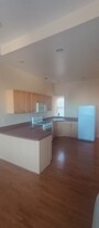 2528 S 13th St, Unit B Apartments