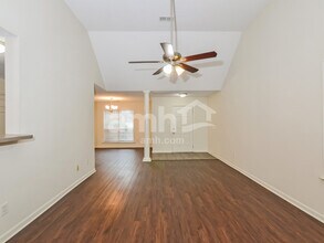 1315 Chatman Cove in Cordova, TN - Building Photo - Building Photo