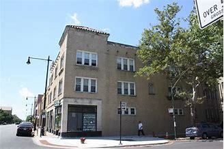 6032 Irving Park Rd, Unit 4B