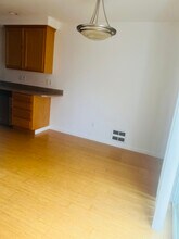 2112 Hamilton Ave in North Bend, OR - Foto de edificio - Building Photo