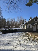 3 Christmas Hill Rd in Airmont, NY - Building Photo - Building Photo