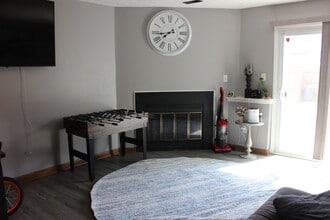 506 Gloucester Ct in Middle River, MD - Building Photo - Building Photo