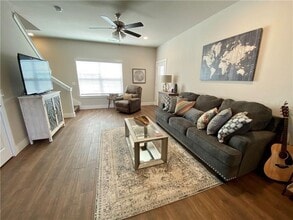 7608 Har-Ber Ave in Springdale, AR - Foto de edificio - Building Photo