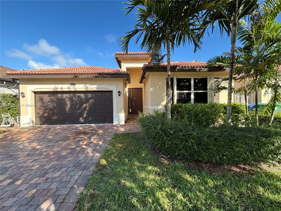 11851 SW 248th Terrace in Homestead, FL - Building Photo