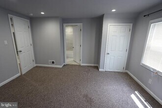 1 Morton Pl in Laurel, MD - Building Photo - Building Photo