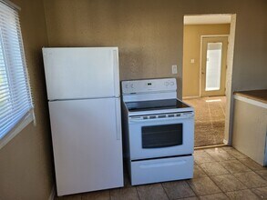 429 Anthony St in Waterloo, IA - Building Photo - Building Photo