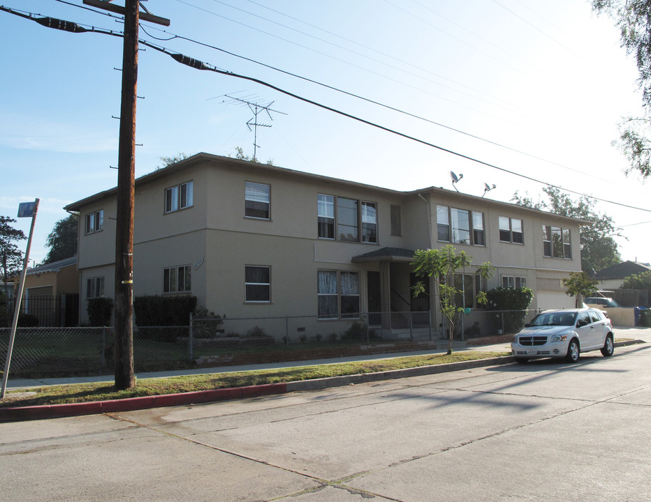 6700 Kraft Ave in North Hollywood, CA - Building Photo