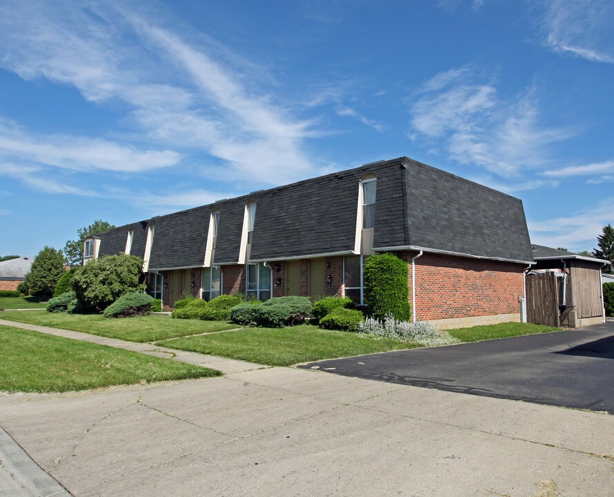 9561-961 Taylorsview Dr in Vandalia, OH - Building Photo