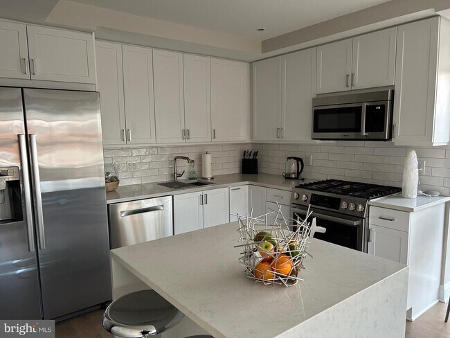 925 N Fairfax St in Alexandria, VA - Building Photo - Building Photo