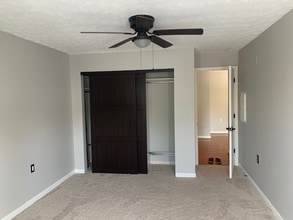 8941 Town Center Cir in Upper Marlboro, MD - Foto de edificio - Building Photo