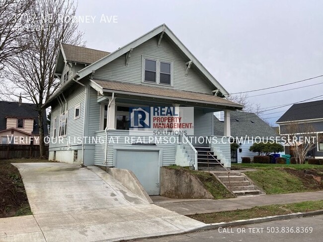 3717 NE Rodney Ave in Portland, OR - Building Photo - Building Photo