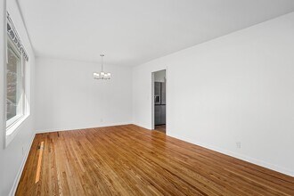 2118 Crystal Dr in Nashville, TN - Building Photo - Building Photo