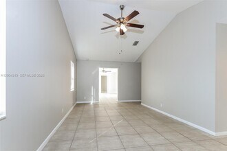 10404 Oliver Ln in Royal Palm Beach, FL - Building Photo - Building Photo