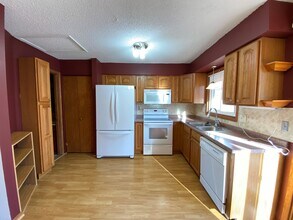 4302 22nd Ave NW in Rochester, MN - Building Photo - Building Photo